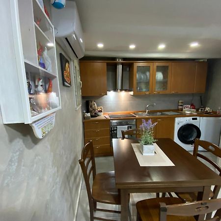Casa Sofia Apartment เนเปิลส์ ภายนอก รูปภาพ