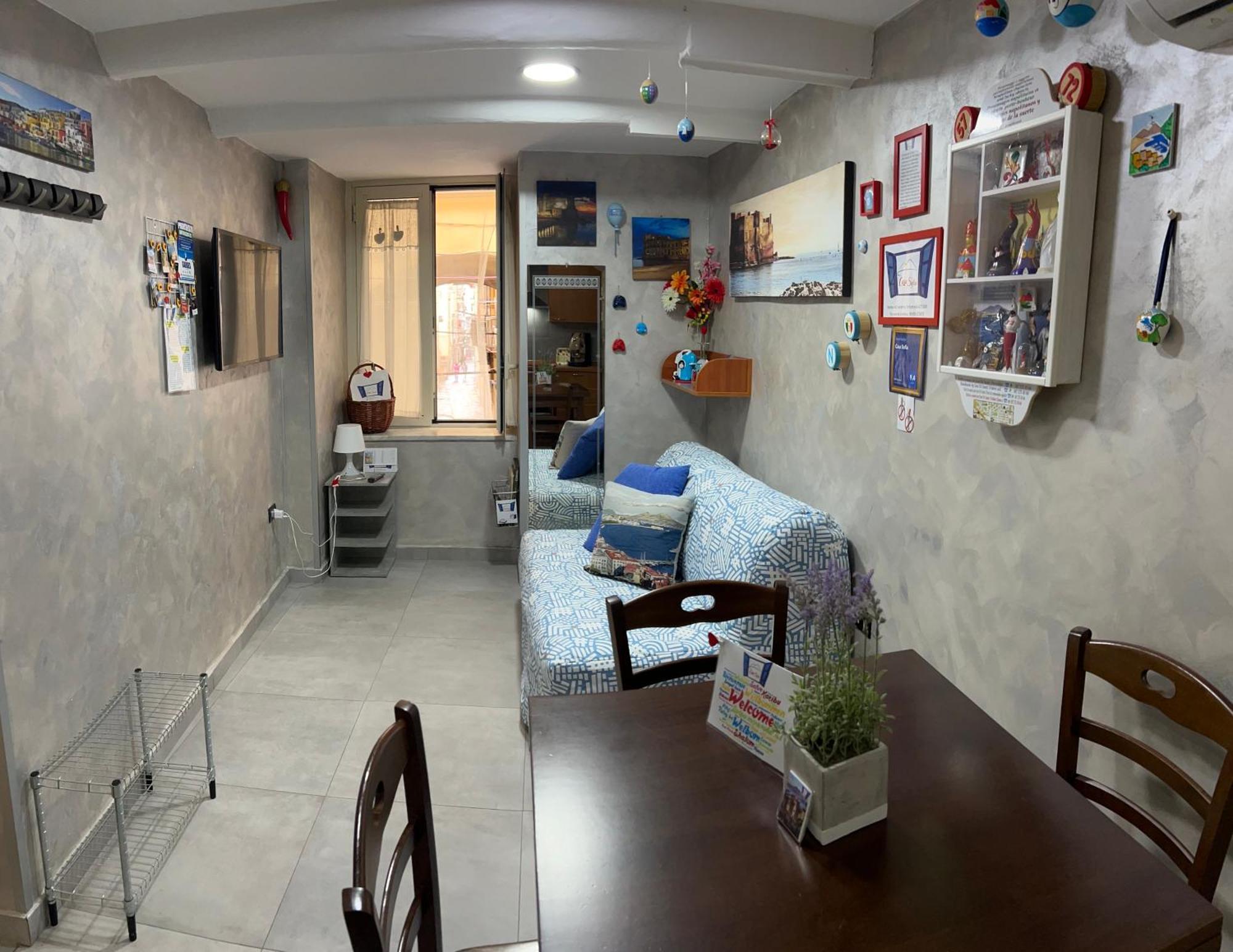 Casa Sofia Apartment เนเปิลส์ ภายนอก รูปภาพ